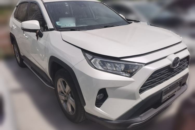 Used Toyota RAV4 2021 2.0L CVT Two-Wheel Drive Fashion PLUS Edition