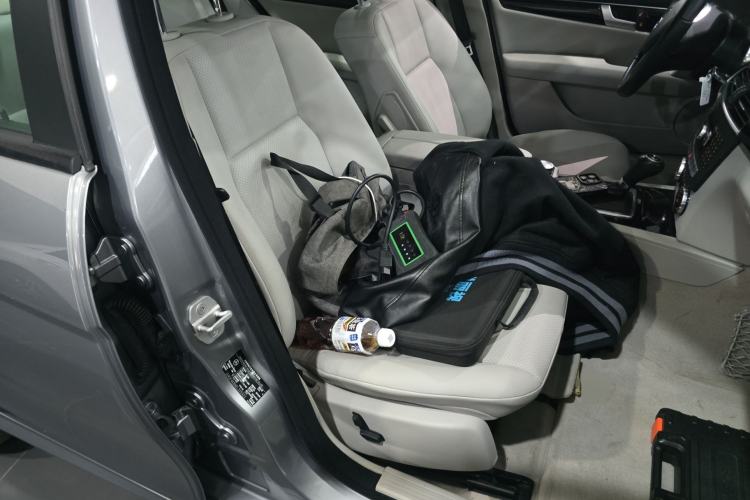 Used Mercedes-Benz C-Class 2013 C 180 Classic Grand Edition
