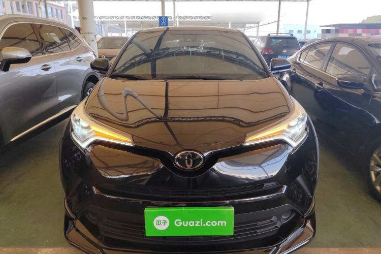 Used Toyota IZOA 2021 2.0L Yichi SPORT
