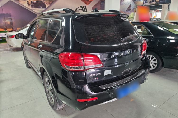 Used Haval H6 2015 Upgraded Model 1.5T Manual Two-Wheel Drive Elite Version Rear Left 45 Deg