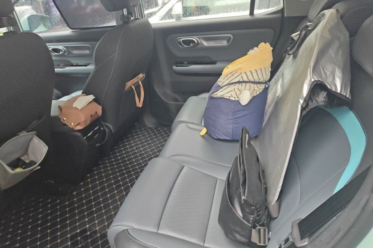 Used AION Y 2022 Plus 70 Tech Edition Left Rear Seat