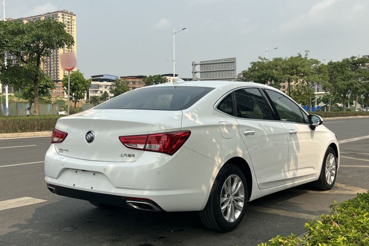 Used Buick Verano 2019 Sedan 20T Dual-Clutch Elite Model Exterior 5