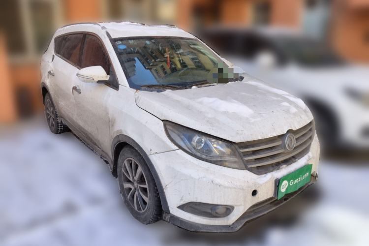 Used Dongfeng Fengon 580 2016 1.5T Manual Luxury Edition Front Right 45 Deg