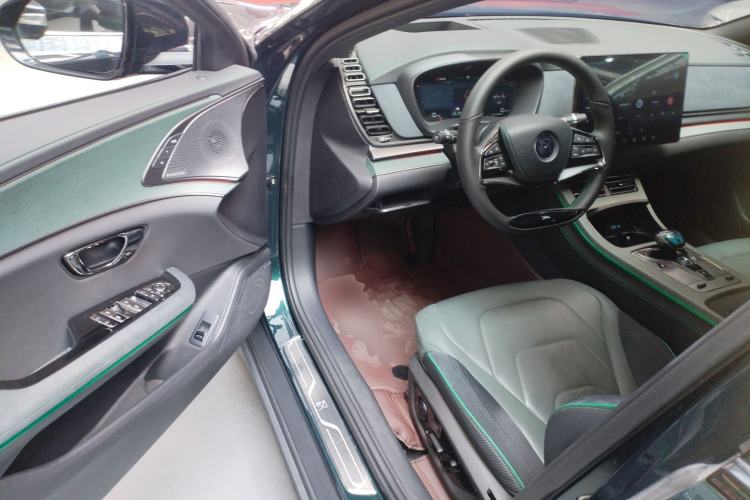 Used BYD Han 2022 EV 610 km All-Wheel-Drive Qianshan Cui Limited Edition
