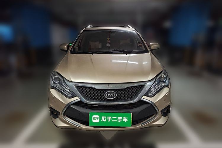 Used BYD Tang New Energy 2015 2.0T Four-Wheel-Drive Flagship Model