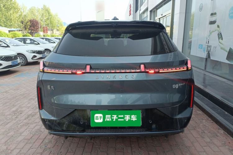 Used Lynk & Co 08 EM-P 2025 220 km All-Wheel-Drive Performance Halo Rear