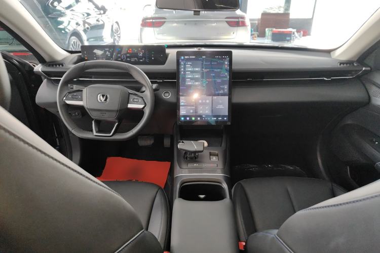 Used Changan Eado 2025 Blue Whale 1.5T 500Bar Prestige Model
