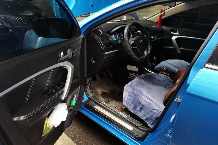 Used Geely Auto Emgrand 2017 Sedan Million Edition 1.5L Manual - Upward Version