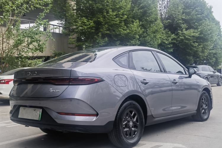 Used BYD Qin PLUS 2025 DM-i Smart Drive 55KM Leading Model
