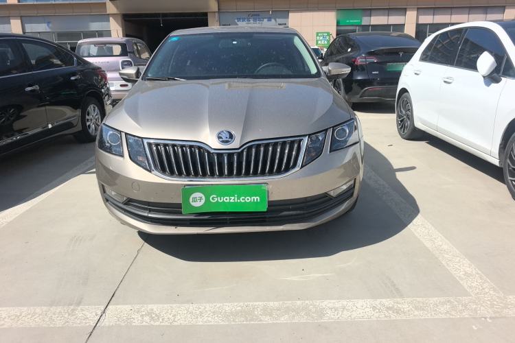 Used Skoda Octavia 2018 TSI230 DSG Comfort Edition
