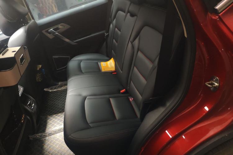 Used Geely Auto Emgrand X7 Sport 2018 1.8TD Automatic Two-Wheel Drive Smart 4G Connected Version
