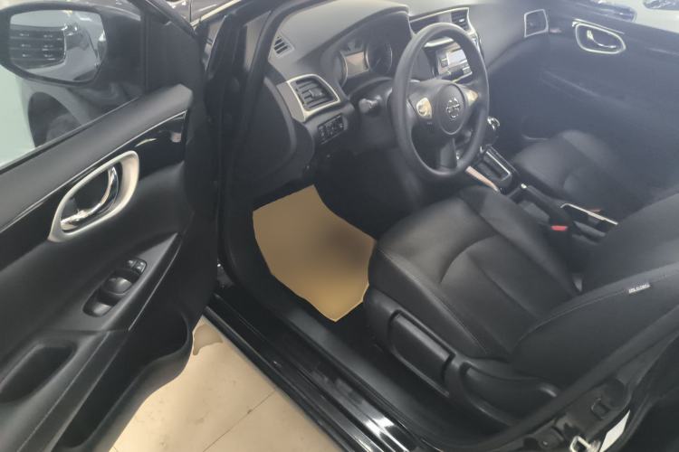 Used Nissan Sylphy 2016 1.6 XL CVT Luxury Edition Driver Seat