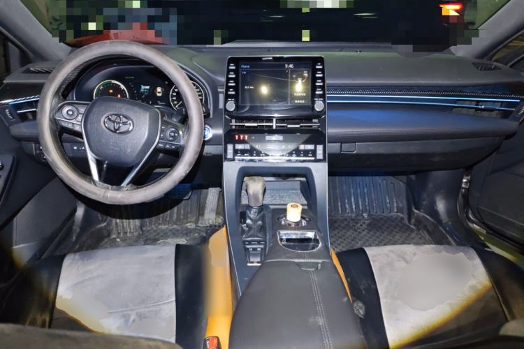 Used Toyota Avalon 2019 Dual-Engine 2.5L XLE Prestige Version China VI Standard