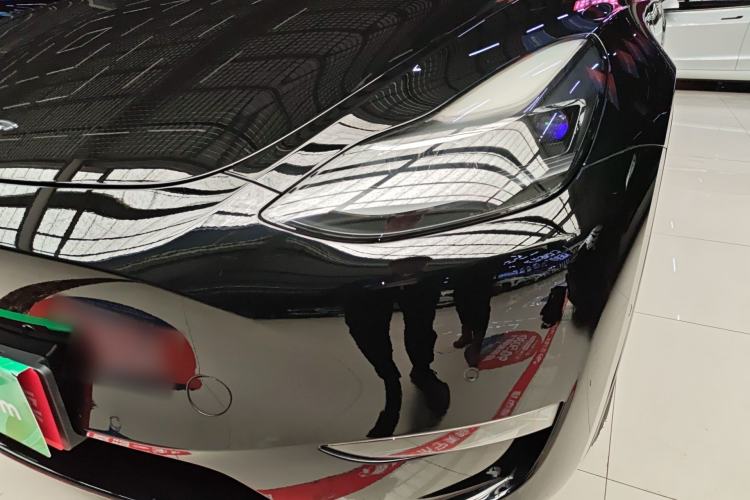 Used Tesla Model Y 2021 Long-Range All-Wheel-Drive Version