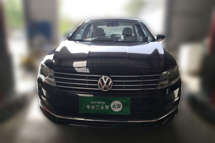 Used Volkswagen Lavida 2017 1.6L Automatic Comfort Edition
