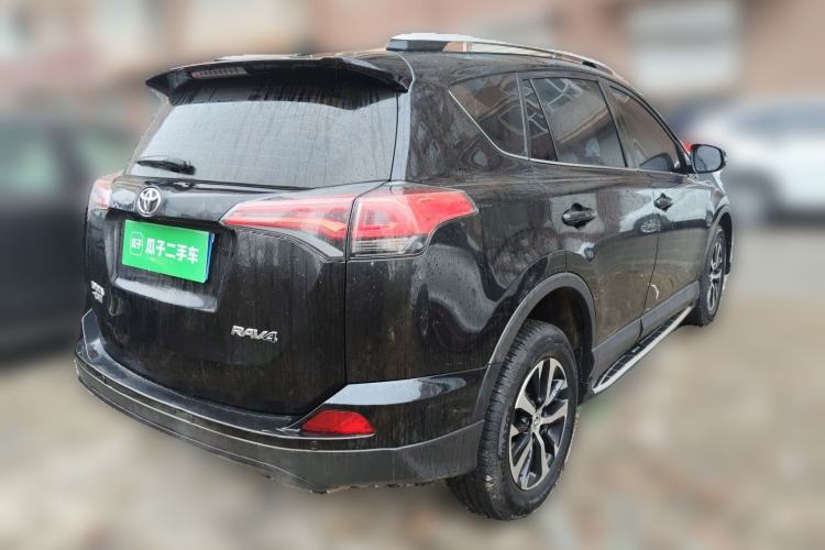 Used Toyota RAV4 2016 2.0L CVT Two-Wheel Drive Urban Edition China V Standard