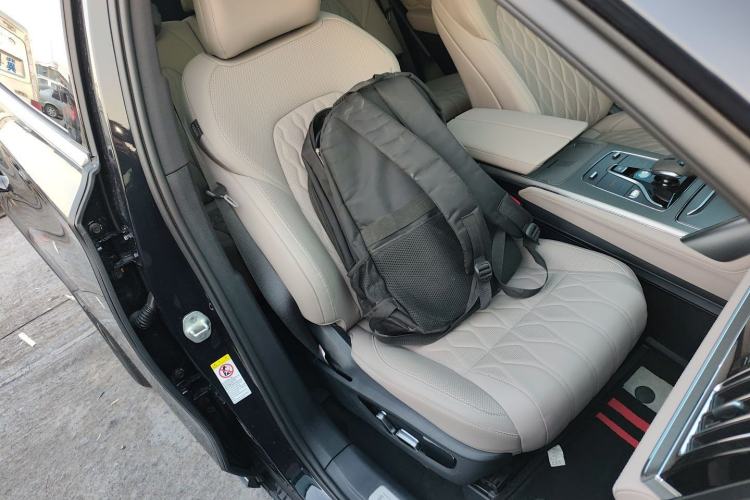 Used BYD Tang New Energy 2024 DM-i Glory Edition 112KM Prestige Model