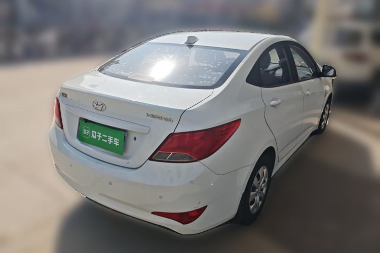 Used Hyundai Verna (older generation) 2014 1.4L Manual Smart GLS Trim
