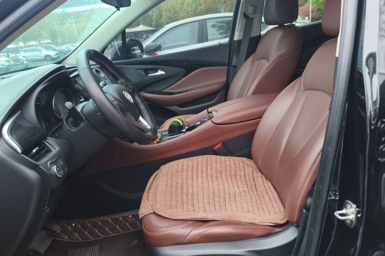 Used Buick Envision 2018 20T Two-Wheel Drive Luxury Model Left Front Seat