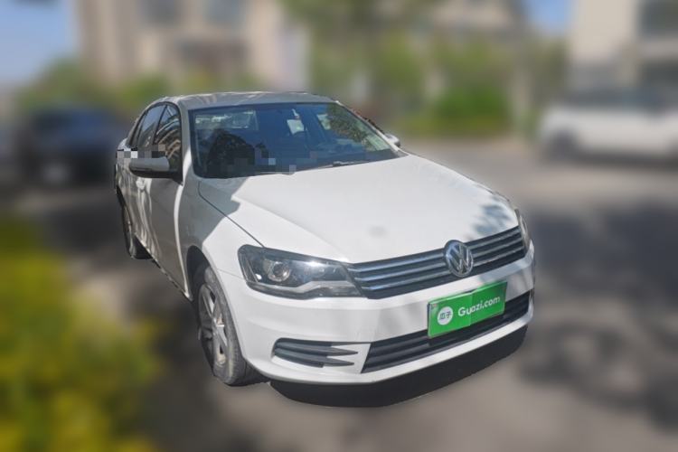 Used Volkswagen Bora 2014 1.6L Manual Fashion Edition Front Right 45 Deg