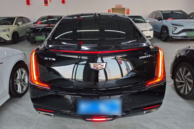 Used Cadillac XTS 2018 28T Tech Edition Exterior 4