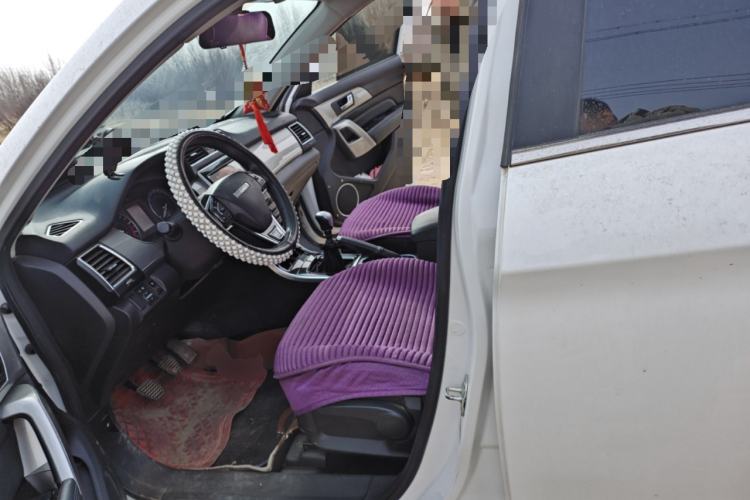 Used Haval H2 2017 Red-Label 1.5T Manual Two-Wheel-Drive Elite Model