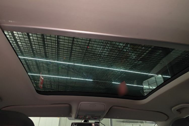 Used Volkswagen Sharan 2013 1.8TSI Comfort Model
