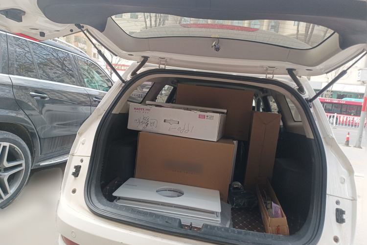 Used Baojun 310W 2018 1.5L Automatic Luxury Version China V Trunk