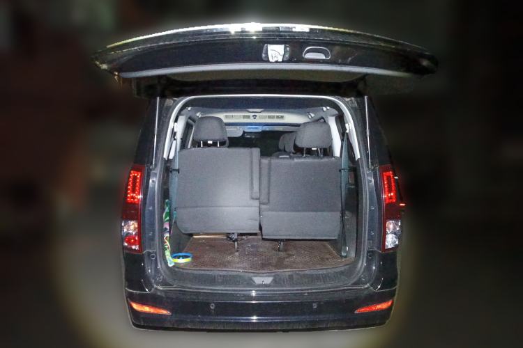 Used FORTHING Lingzhi PLUS 2022 Travel Edition 2.0L Manual Comfort Version 7 Seats