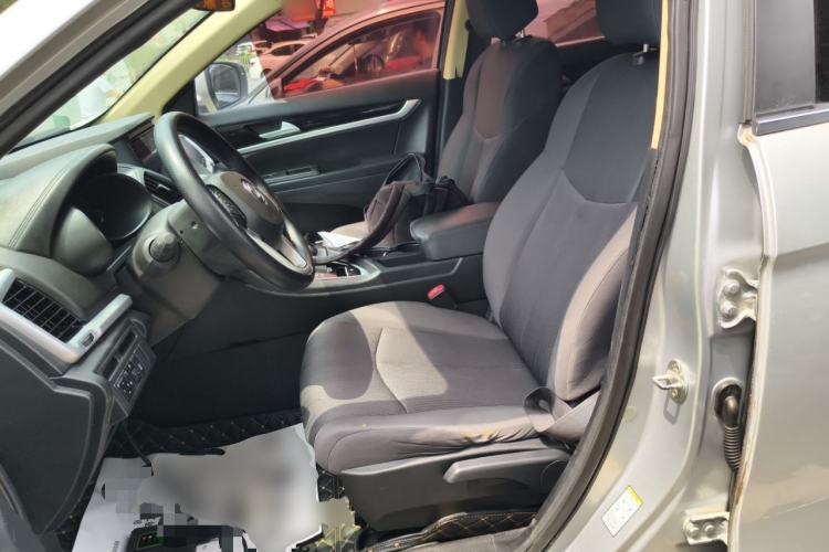 Used Dongfeng Aeolus AX7 2015 2.0L Automatic Zhiyue Version Left Front Seat