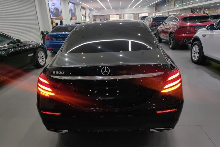 Used Mercedes-Benz E-Class 2017 Restyled E 300 Sport Edition