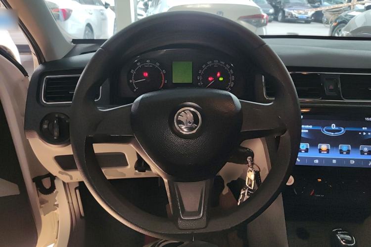 Used Skoda Rapid 2016 1.6L Automatic Chuanxing Edition