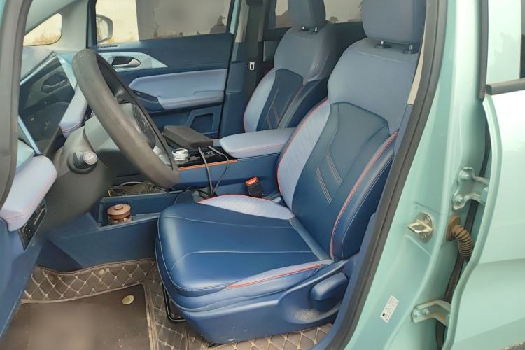 Used Geometry E Firefly 2023 320KM Cute & Handsome Tiger 5 Seats