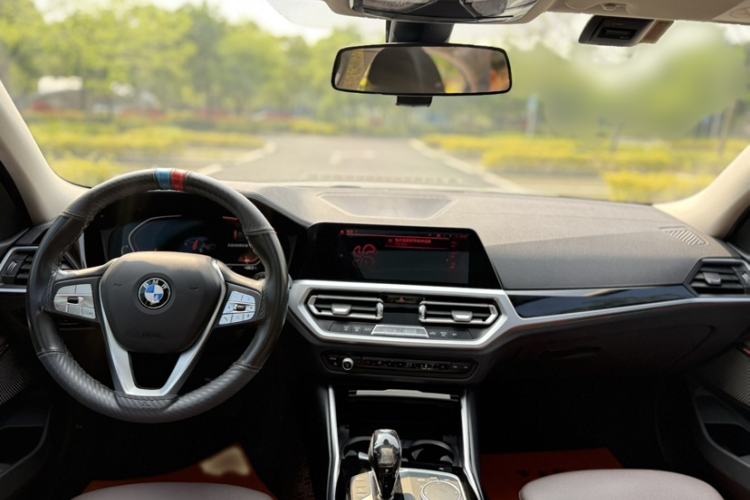 Used BMW 3 Series 2020 325Li First Edition Interior 1