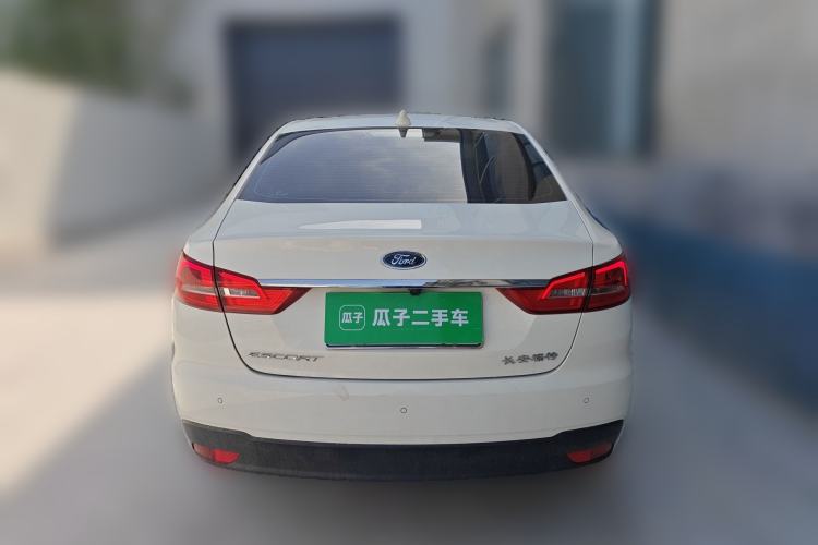 Used Ford Escort 2019 Revised Version 1.5L Automatic Enjoyment Type China VI Standard Rear