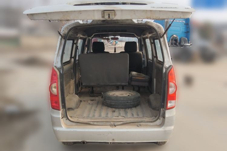 Used BAIC Weiwang 306 2011 1.3L Comfort version 7 seats
