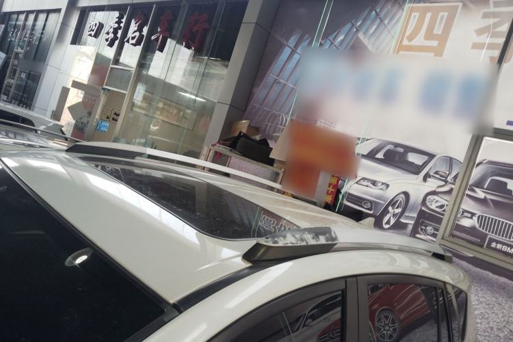 Used Toyota RAV4 2015 2.0L CVT Two-Wheel Drive Fashion Edition Roof