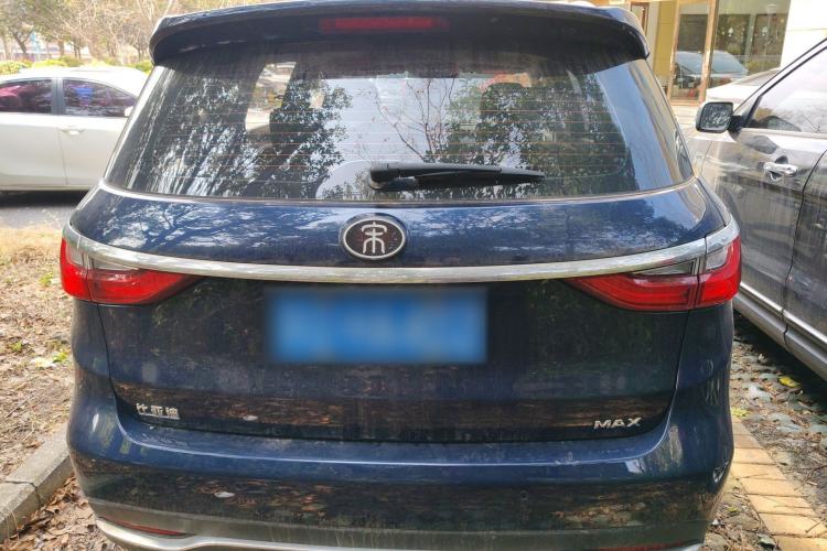 Used BYD Song MAX 2019 1.5T Automatic SmartConnect ZhiLian RuiDong Edition with 6 Seats China VI Standard
