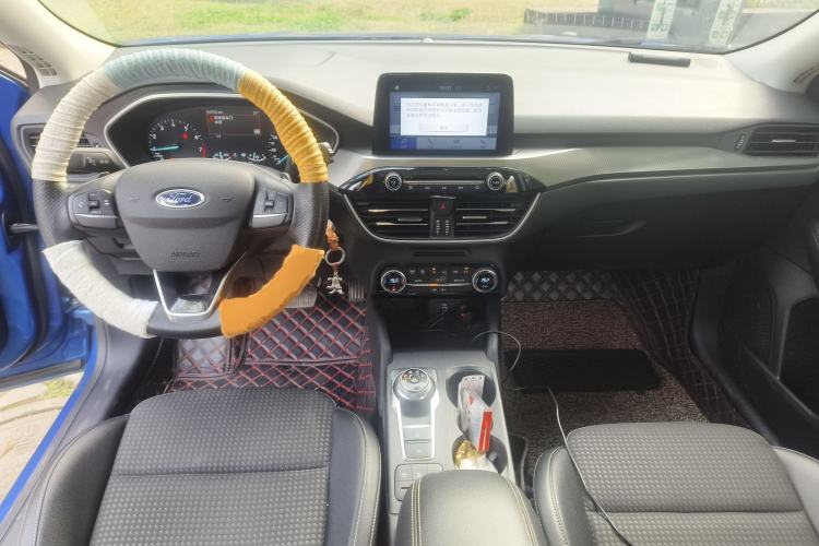 Used Ford Focus 2019 Hatchback EcoBoost 180 Automatic Trendy Model