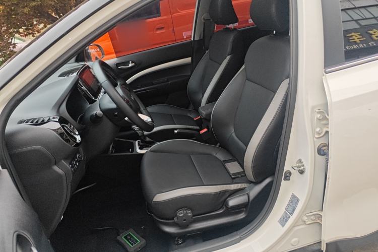 Used Kia kx1 Stonic 2021 1.4L CVT Sunroof Model