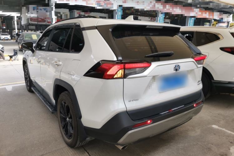 Used Toyota RAV4 2023 Dual-Engine 2.5L E-CVT Four-Wheel Drive Elite Plus Edition