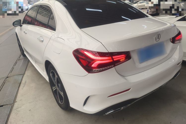 Used Mercedes-Benz A-Class 2022 Revised Version A 200 L Sport Sedan Fashionable Style Rear Left 45 Deg