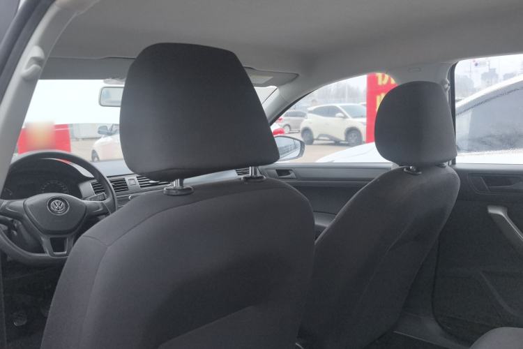 Used Volkswagen Santana 2016 1.6L Manual Fashion Edition