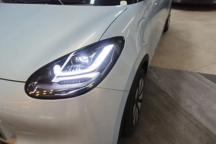 Used Wuling Bingo 2025 410 km Lingxi Deluxe Edition Left Front Headlight