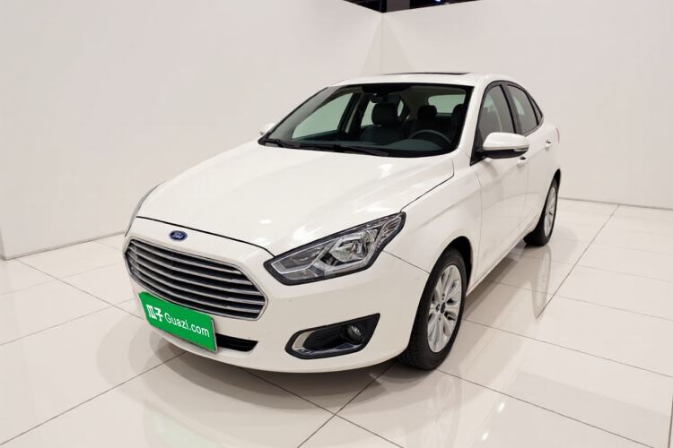 Used Ford Escort 2015 1.5L Automatic Fashion Model