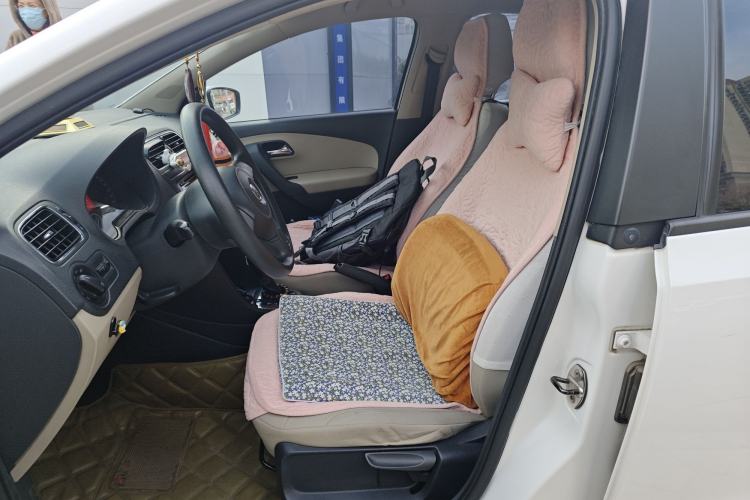 Used Volkswagen Polo 2013 1.4L Automatic Comfort Edition
