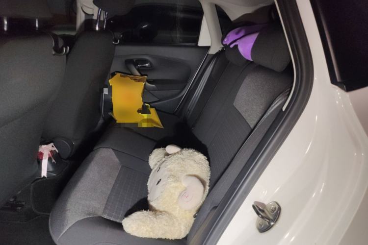 Used Volkswagen Polo 2016 1.6L Automatic Comfort Model Left Rear Seat