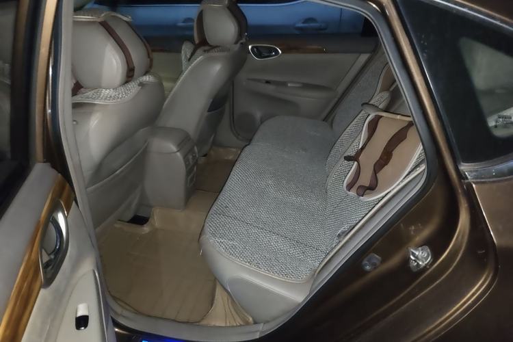 Used Nissan Sylphy 2014 1.6XV CVT Deluxe Edition Left Rear Seat