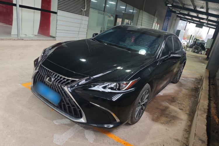 Used Lexus ES 2022 200 Excellence Edition