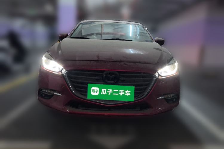 Used Mazda 3 Axela 2017 Sedan 1.5L Manual Luxury Model Emission Standard China V
